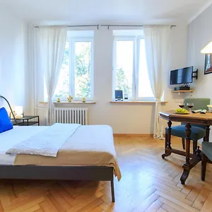 Bednarska , Varsovia Polonia
